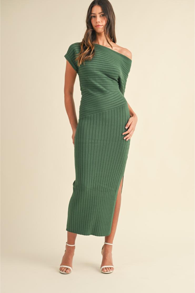 Fashion off the shoulder green midi dress