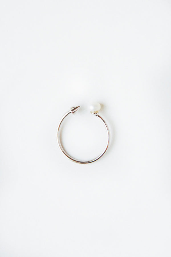 Spike & Pearl Ring - Silver